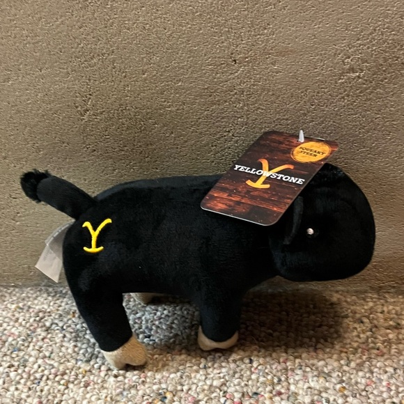 🆕 Yellowstone Steer Squeaky Dog Toy - Picture 7 of 8